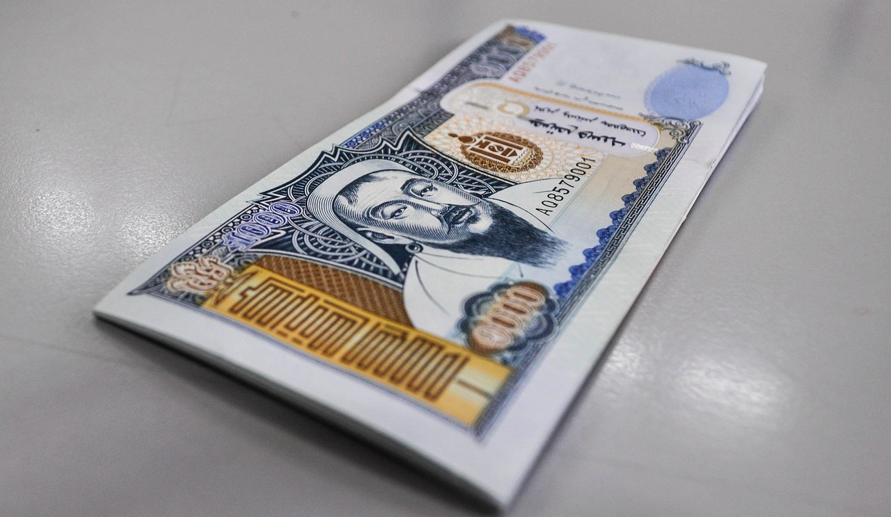 Money, mongolia, currency — Enter the binary market with the help of free signals